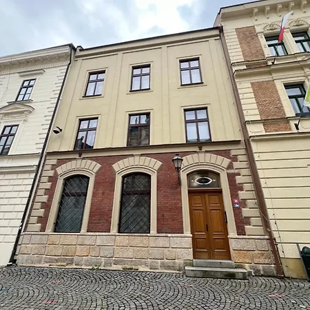 Apartament C4 Tomkova 142 Centrum Hk Hradec Králové