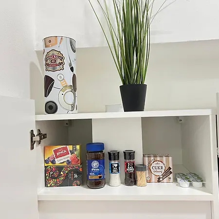 C4 Tomkova 142 Centrum Hk Apartament Hradec Králové