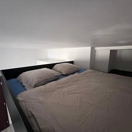 C4 Tomkova 142 Centrum Hk * Hradec Králové
