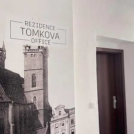 C4 Tomkova 142 Centrum Hk * Hradec Králové